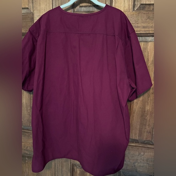 Carhartt Rugged Flex Ripstop Chest Pocket Scrub Top Color Wine Size 2X - Picture 11 of 11